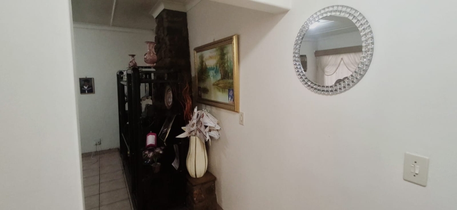3 Bedroom Property for Sale in La Hoff North West